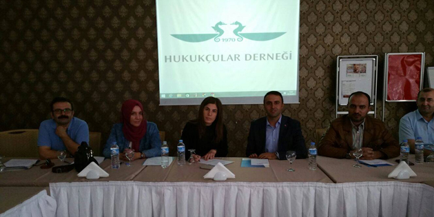 İlknur İnceöz meslektaşlarıyla biraraya geldi