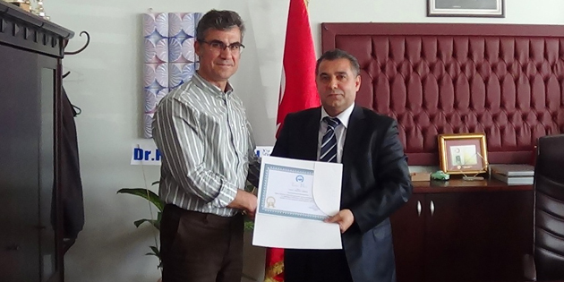 Dekan Prof. Dr. İsmet Emre görevine başladı