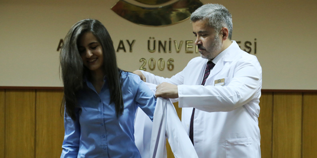 Veteriner Hekim adayları ‘Beyaz Önlük’ giydi