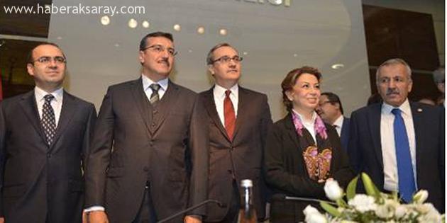 Cenap Aşçı bakanlık görevini Bülent Tüfenkci’ye devretti