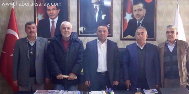 Ak Parti’ye tebrik ziyaretleri sürüyor
