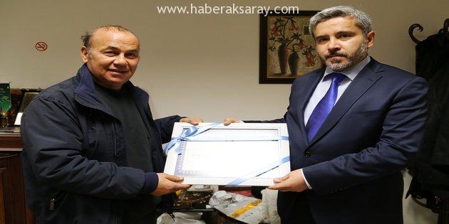 İşadamı Özel’e ‘Teşekkür Beratı’
