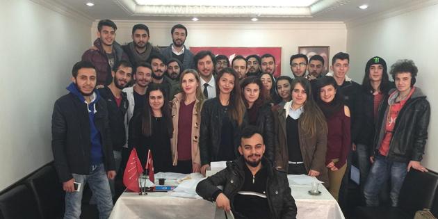 CHP Gençlik Kolları Başkanı Ahmet Altıntop güven tazeledi