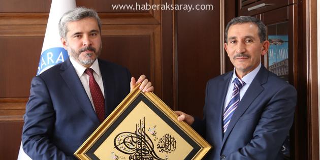 Hedef, irfan sahibi bir gençlik yetişmesi