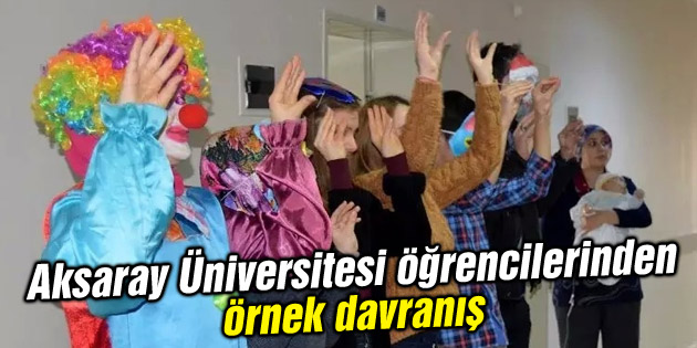 Aksaray Üniversitesi öğrencilerinden örnek davranış