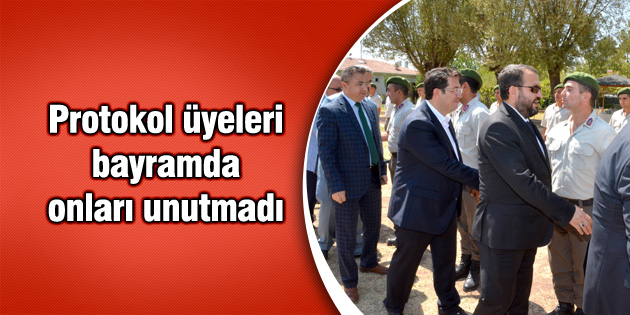 Protokol üyeleri bayramda onları unutmadı