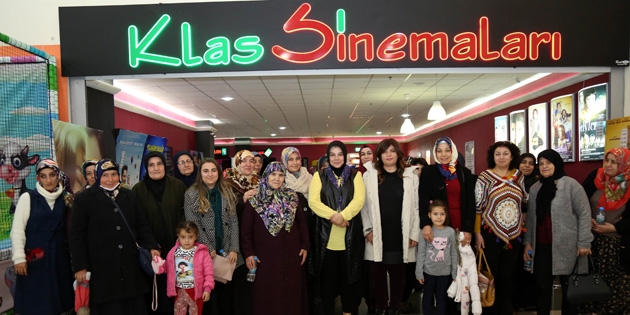 Ücretsiz sinema ve moral etkinliği düzenlendi