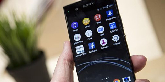 Akıllı telefonu az kullanan öğrenciler daha başarılı