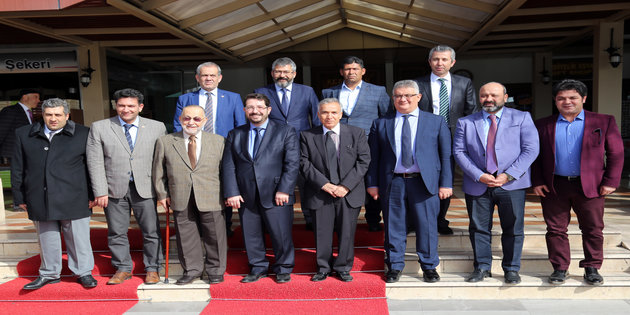 Gazeteci Yavuz Donat ve Doğan Halisdemir Aksaray’da