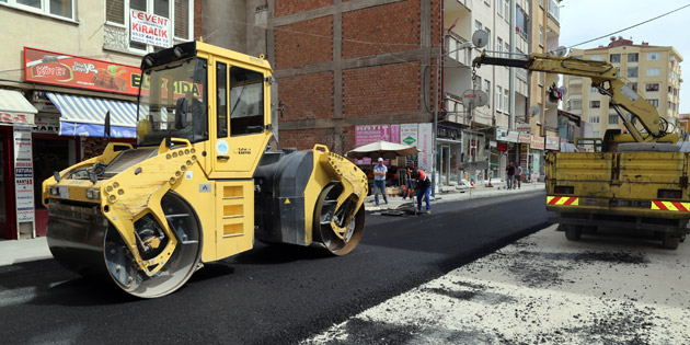 Fen İşleri Müdürlüğü ekipleri çalışmalarına başladı