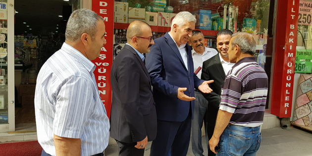 MHP heyeti esnaflara Cumhur İttifakı’nı anlattı