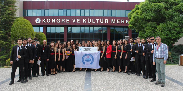 ASÜ korosu performansıyla ödüle layık görüldü