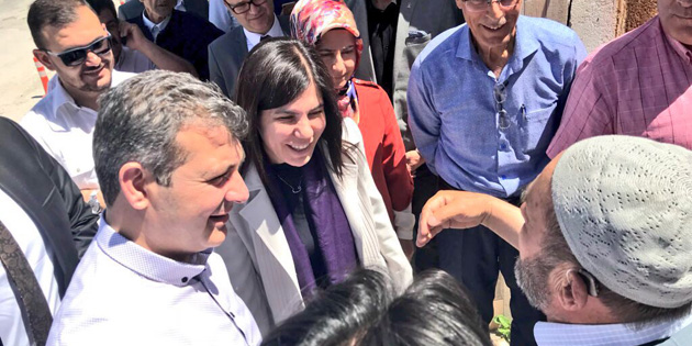 Altınsoy: Hizmetlerimizi anlatıyoruz