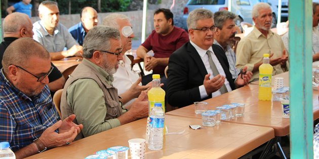Vali Aykut Pekmez Canbulut ailesine taziye ziyaretinde bulundu