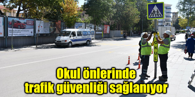 Okul önlerinde trafik güvenliği sağlanıyor