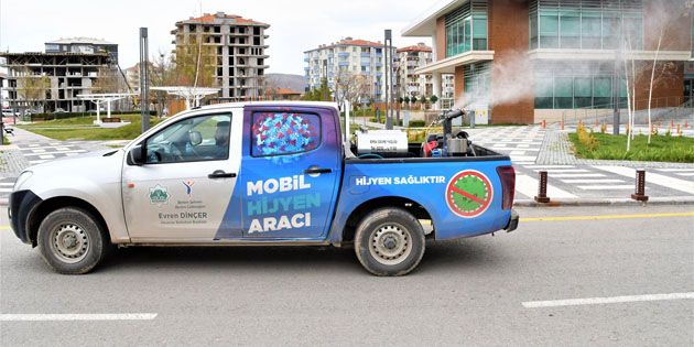 Aksaray’da mobil dezenfekte araçları kesintisiz çalışıyor