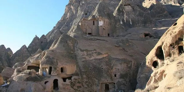 Selime Katedrali’nde pandemi sessizliği hakim