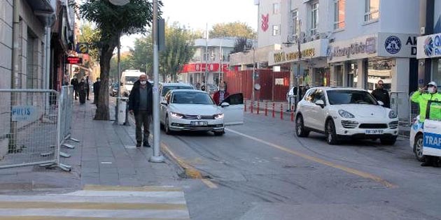 Aksaray’da 09:05’te hayat durdu