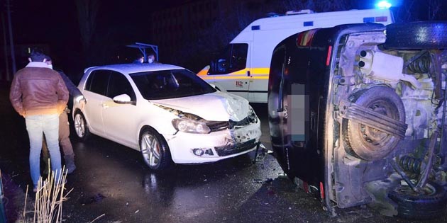 Aksaray’da zincirleme kaza! 3 araç birbirine girdi