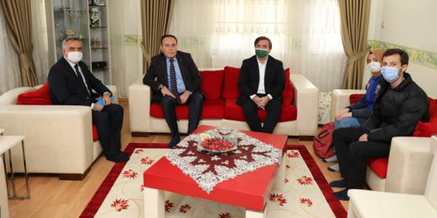 Vali Hamza Aydoğdu şehit ailelerini ziyaret etti