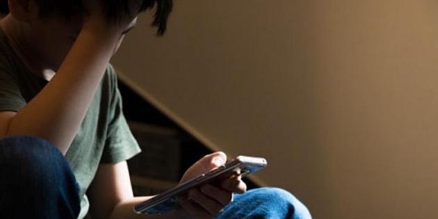 Türkiye’deki ebeveynlerin 57’si siber zorbalığın öncelikli sorun olduğunu söylüyor