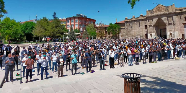 Aksaray’da Kudüs için gıyabi cenaze namazı kılındı