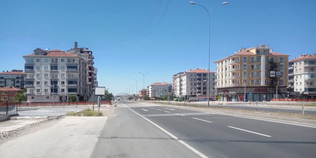 Aksaray’da cadde ve sokaklar sessiz kaldı