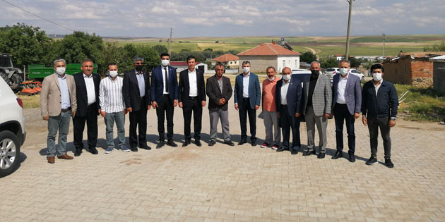 AK Parti Aksaray teşkilatı köy ziyaretlerini sürdürüyor