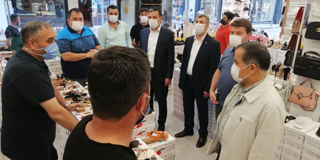 Ak Parti heyetinden esnaf ziyareti