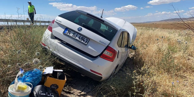 Aksaray’da otomobil şarampole düştü: 2 yaralı