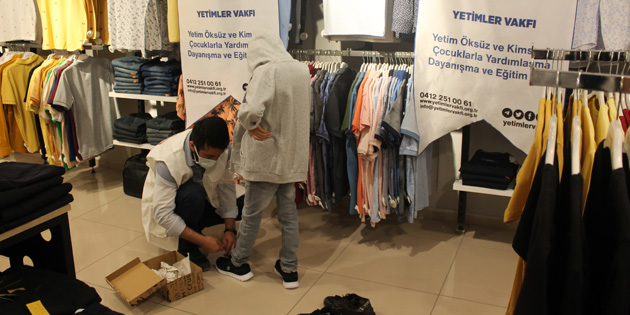 Yetimler Vakfı Aksaray temsilciliği onlarca yetimi giydirdi