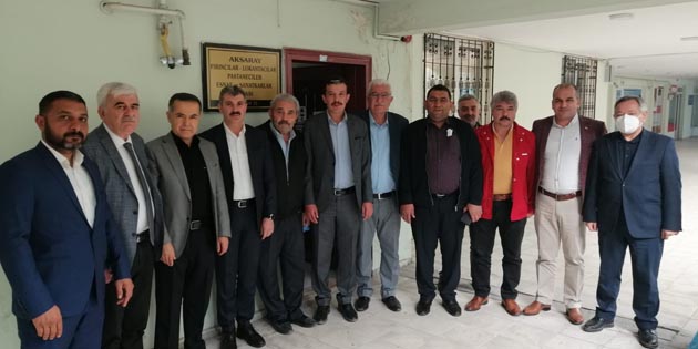 Ak Parti heyeti STK temsilcileriyle bir araya geldi