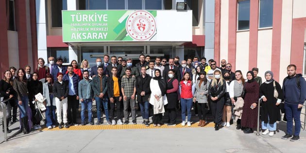 Vali Aydoğdu, öğrenci toplulukları temsilcileriyle buluştu