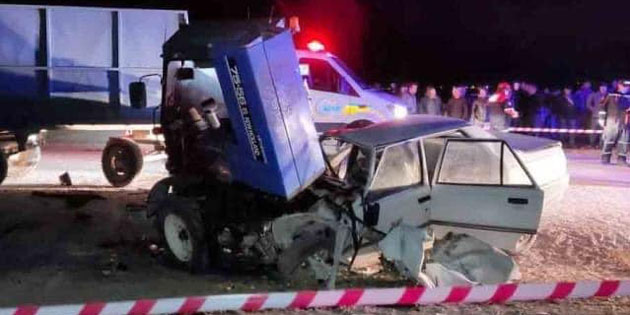 Aksaray’da otomobil ile traktör çarpıştı: 1 ölü, 1 yaralı
