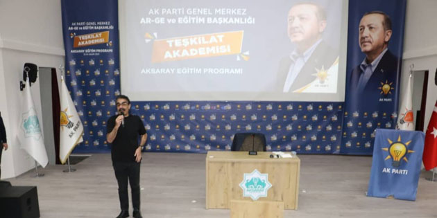 AK Parti Aksaray’da ‘Teşkilat Akademisi’