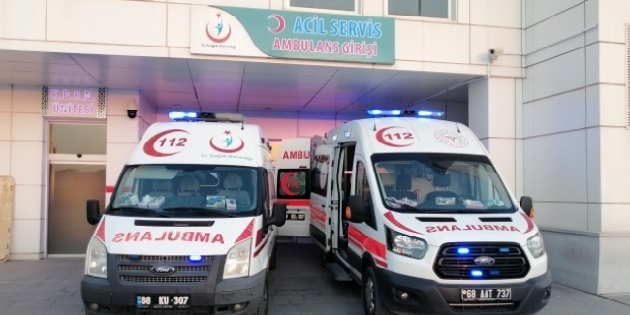 Eşiyle tartışan kadın balkondan atladı!