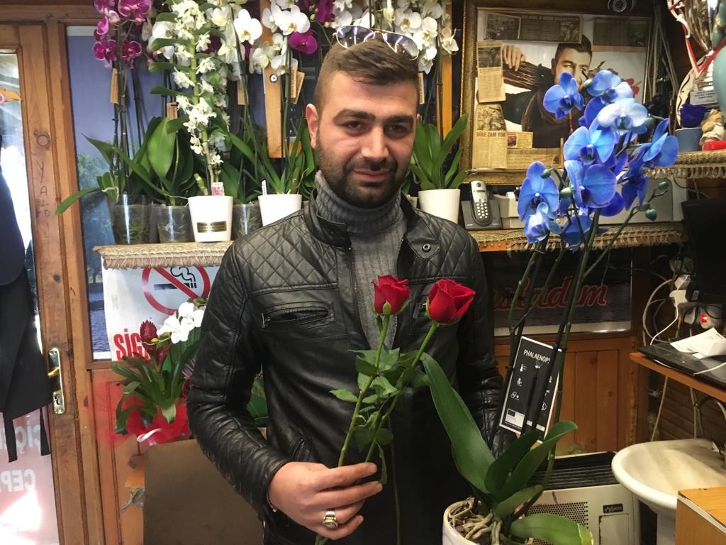Çiçekçilerde Öğretmenler Günü yoğunluğu
