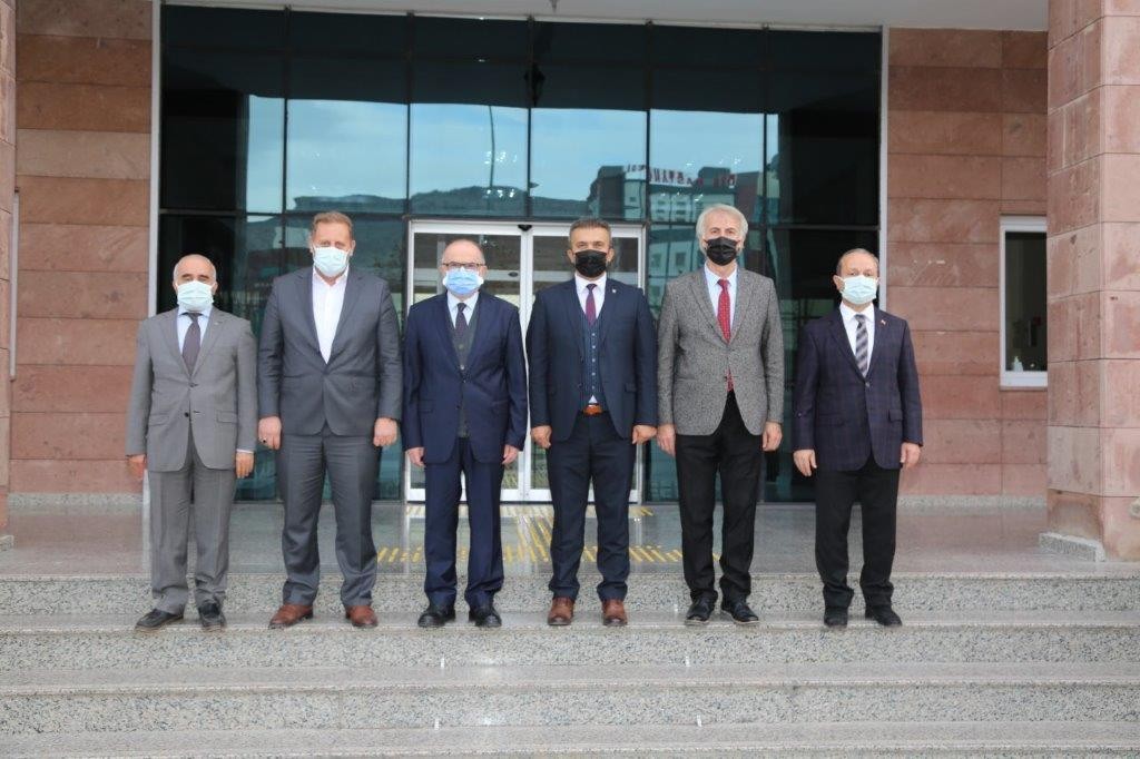 Develiler Derneği üniversite ziyaretlerine devam ediyor