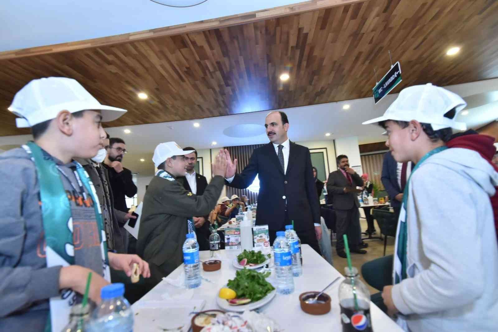 Konya Büyükşehir’den 13 bin öğrenciye bilim ve kültür gezisi