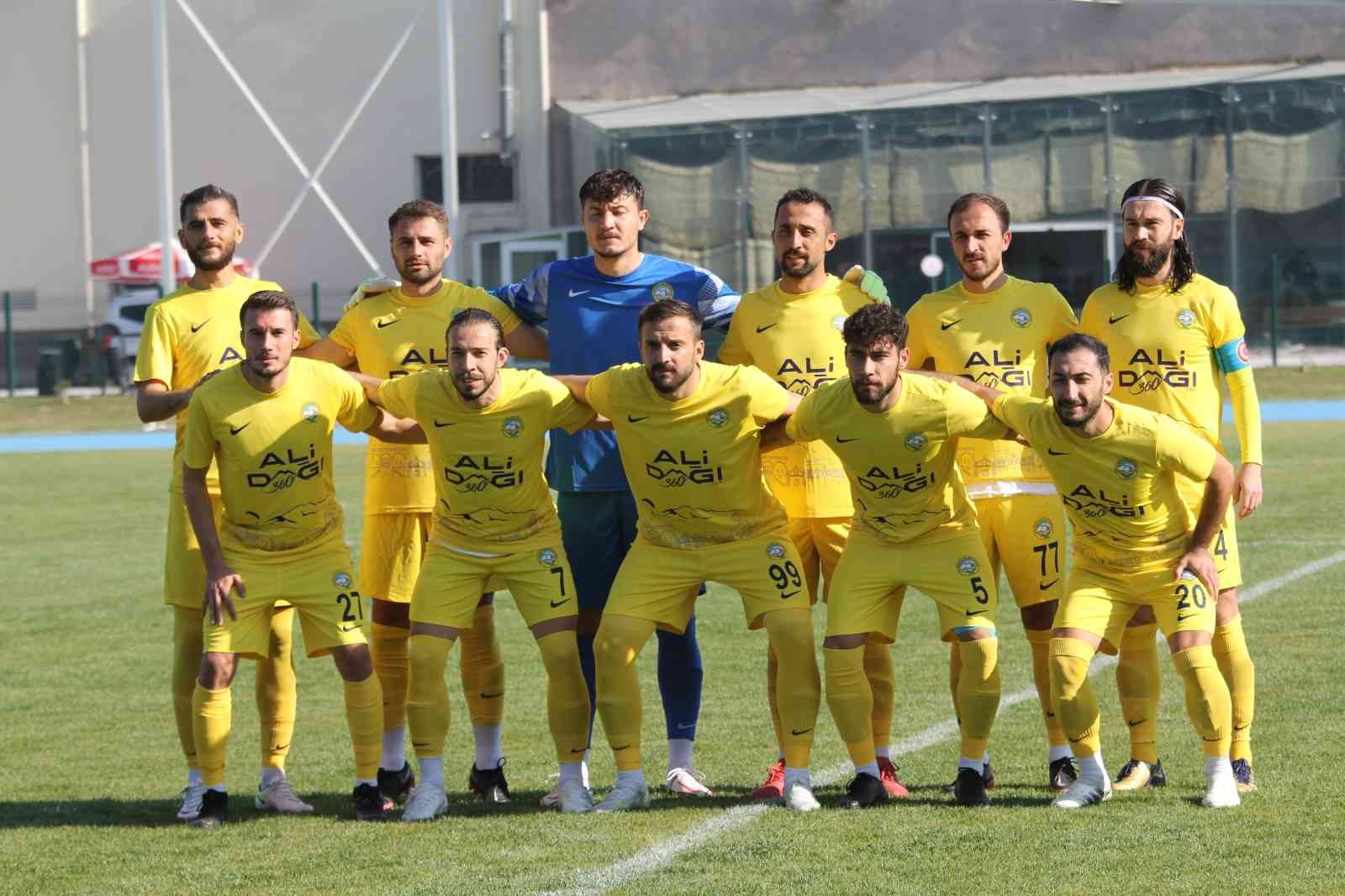 Lider Talasgücü galibiyet hesabında