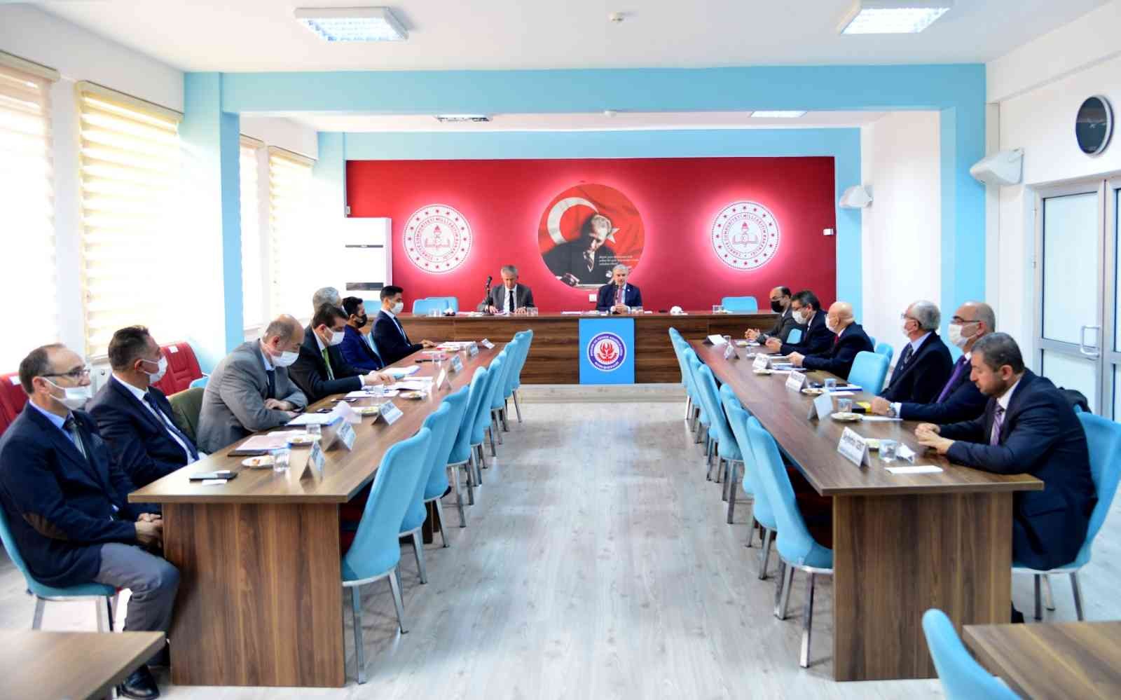 Kırşehir’de Akademik Gelişimi Destekleme Projesi Değerlendirildi