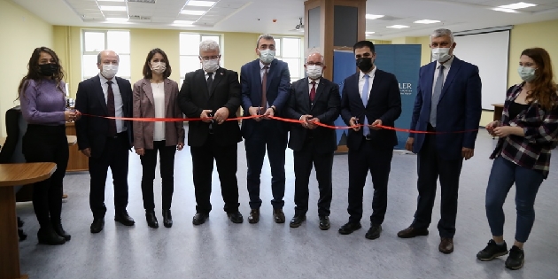 AHİKA ve KOP iş birliği ile yapılan kütüphaneler açıldı