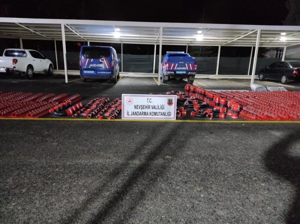 3 bin 500 adet sulama borusunu çalan hırsızlar yakalandı