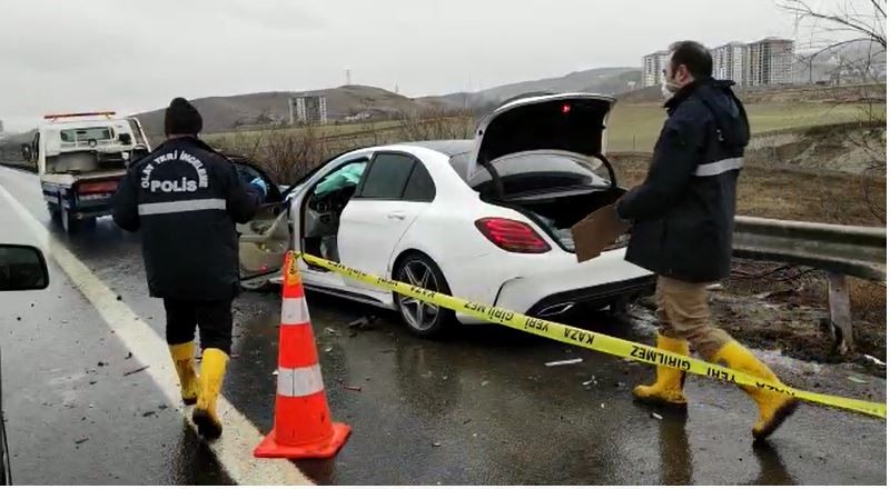 Başkentte yol güvenliğini sağlayan işçiye otomobil çarptı: 1 ölü