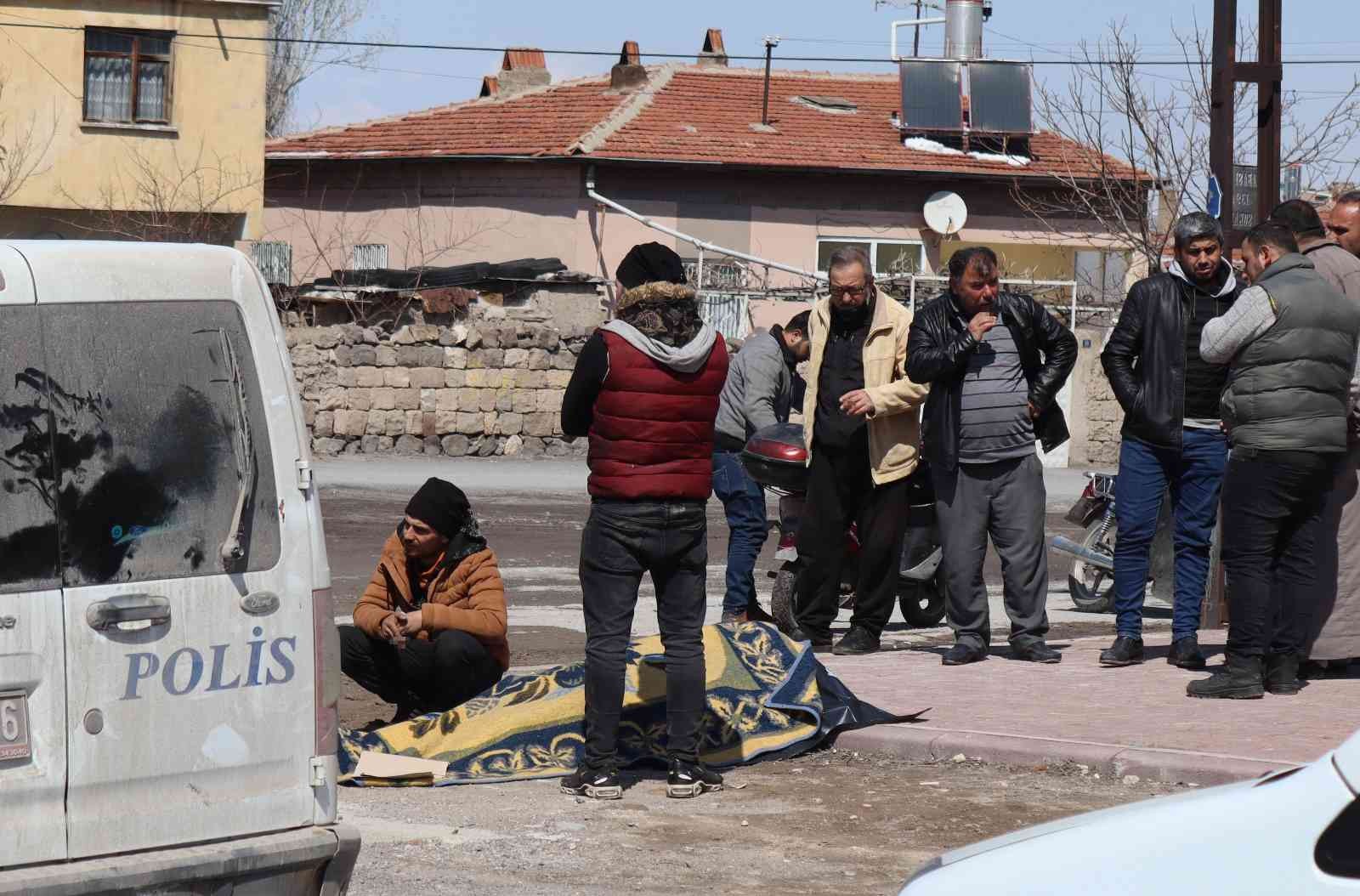 En acı bekleyiş