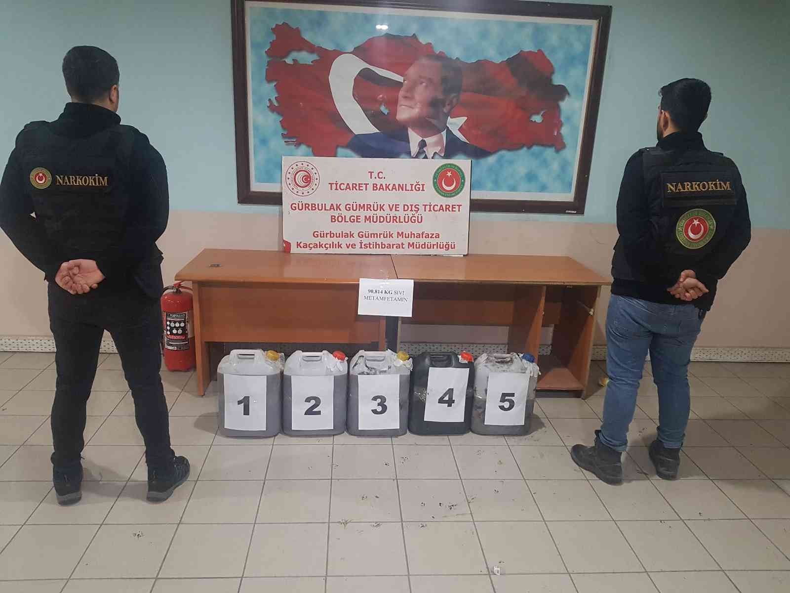 Gürbulak Gümrük Kapısı’nda uyuşturucu operasyonu