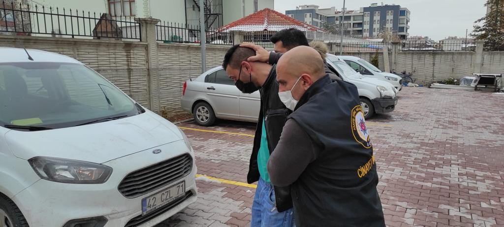 Kayınvalidesini öldüren ve eşini yaralayan şahıs suç makinesi çıktı