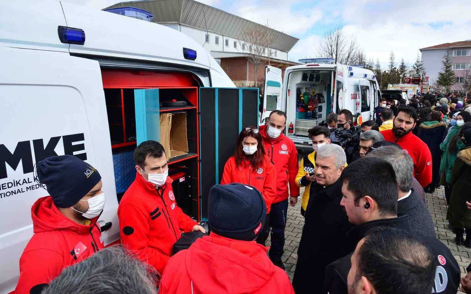 Kırşehir’de deprem tahliye tatbikatı yapıldı