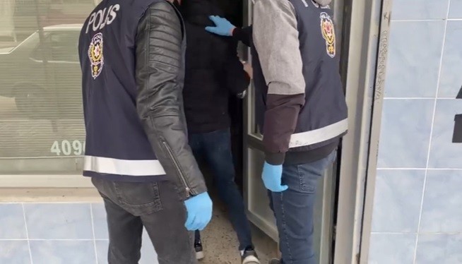 Konya’da sahte plaka operasyonu