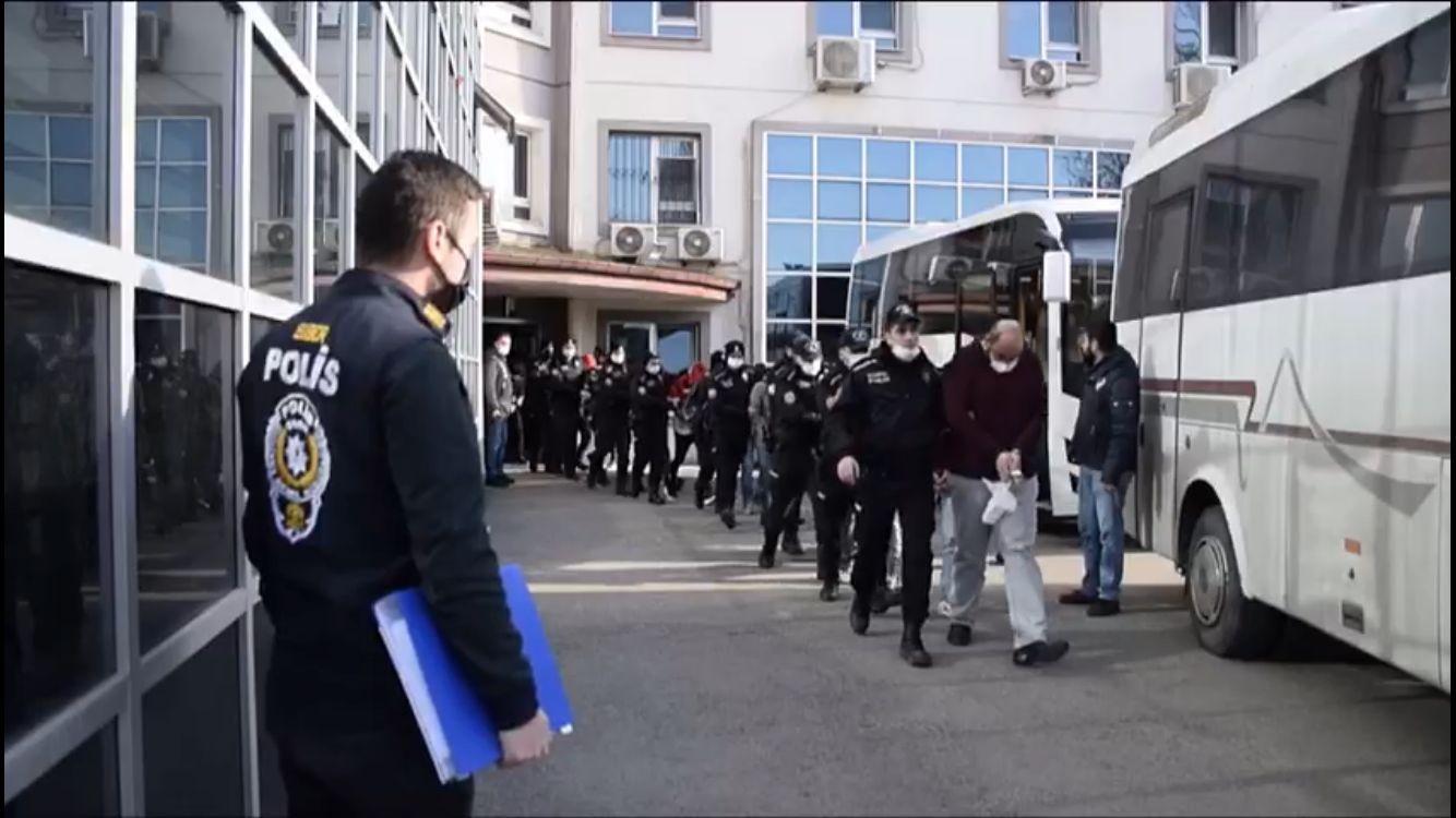 Sosyal medya dolandırıcılarının yeni hedefi öğretmenler